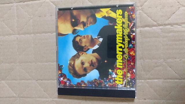 myCD the merrymakers no sleep til famous   CD/DVD/rfI 