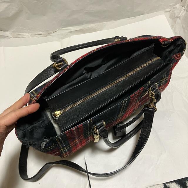 y1~X^[gzySamantha Thavasaz T}T}C nXcC[hRNV