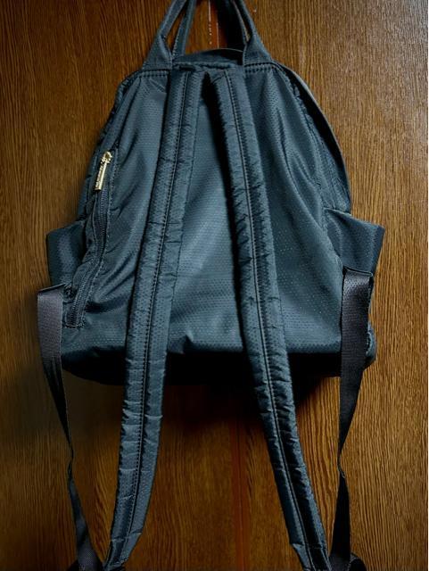 【AFTERNOON TEA】アフタヌーンティー◆多機能◆ブラック◆2ウェイ上質ナイロンリュックサック < ブランド 【AFTERNOON TEA】アフタヌーンティー◆多機能◆ブラック◆2ウェイ上質ナイロンリュックサック < ブランドの