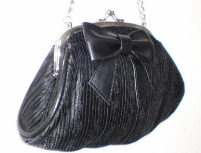 Vi*^O*{&K}*Te*nhobO**`F[  t@bV 