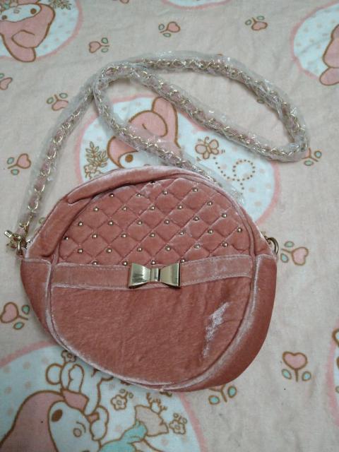 LIZ LISA☆ベロアラウンドショルダーバッグ < ブランド LIZ LISA☆ベロアラウンドショルダーバッグ < ブランドの