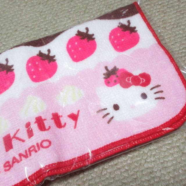 未開封☆ハローキティ*ミニタオルハンカチ(イチゴスイーツデザイン) < 女性ファッション  未開封☆ハローキティ*ミニタオルハンカチ(イチゴスイーツデザイン) < 女性ファッションの