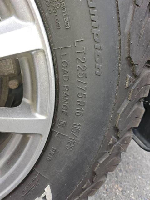 BF Goodrich Obhb` All-Terrain T/A 225/75[16 oR iA~t  /oCN