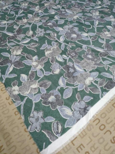 レトロ(S5820)約108cm幅×約0.7m・ポリエステルのプリント生地 < ペット/手芸/園芸 レトロ(S5820)約108cm幅×約0.7m・ポリエステルのプリント生地 < ペット/手芸/園芸の