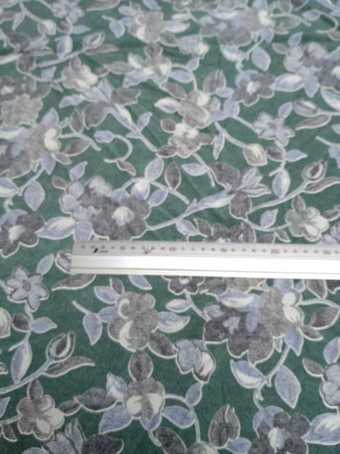 レトロ(S5820)約108cm幅×約0.7m・ポリエステルのプリント生地 < ペット/手芸/園芸 レトロ(S5820)約108cm幅×約0.7m・ポリエステルのプリント生地 < ペット/手芸/園芸の