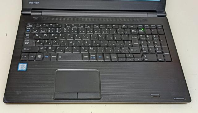 TOSHIBA dynabook Corei7 16GB SSD512GB WebJ DVD Office2024  PC{/Ӌ@ 
