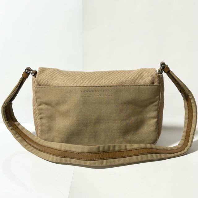 PRADA プラダ ウール ハラコ ショルダーバッグ ベージュ ブラウン シルバー金具 フラップ 肩掛け < ブランド PRADA プラダ ウール ハラコ ショルダーバッグ ベージュ ブラウン シルバー金具 フラップ 肩掛け < ブランドの