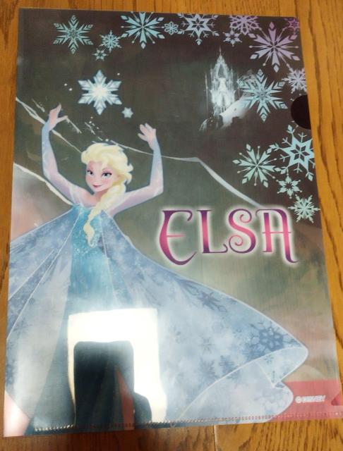 アナと雪の女王 エルサ クリアファイル ヨレが多少あります。 < アニメ/コミック/キャラクター  アナと雪の女王 エルサ クリアファイル ヨレが多少あります。 < アニメ/コミック/キャラクターの