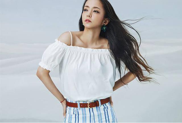 H&M 安室奈美恵●限定コラボ●メタルフラワーピアス●ピンク●大振りピアス < 女性アクセサリー/時計 H&M 安室奈美恵●限定コラボ●メタルフラワーピアス●ピンク●大振りピアス < 女性アクセサリー/時計の