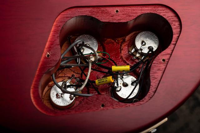 Epiphone 1959 Les Paul Standardに搭載のMalloryコンデンサ 二個セット < ホビー  Epiphone 1959 Les Paul Standardに搭載のMalloryコンデンサ 二個セット < ホビーの