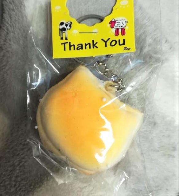 スクイーズ★キーホルダー★キティ★チョコスプレー付き★ < 女性ファッション  スクイーズ★キーホルダー★キティ★チョコスプレー付き★ < 女性ファッションの