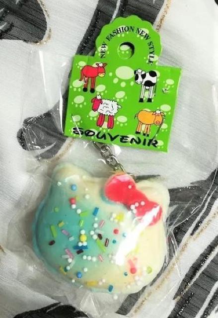 スクイーズ★キーホルダー★キティ★チョコスプレー付き★ < 女性ファッション  スクイーズ★キーホルダー★キティ★チョコスプレー付き★ < 女性ファッションの