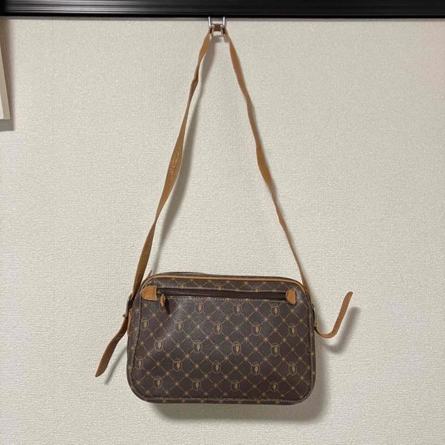 �yTRUSSARDI�z �I�[���h�g���T���f�B / �V�����_�[�o�b�O  �� �u�����h�� 