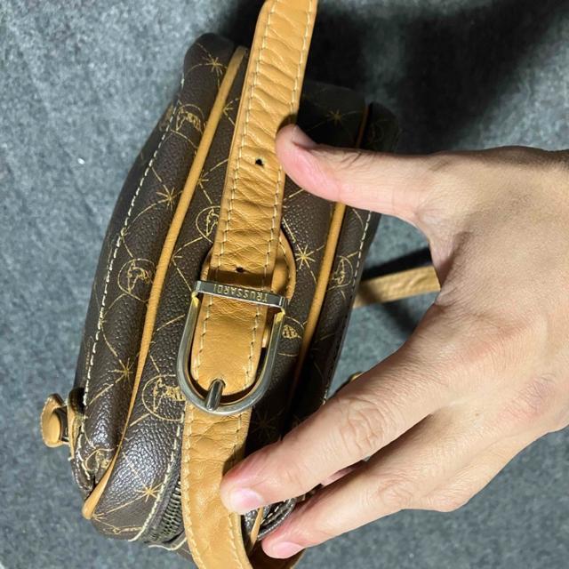 �yTRUSSARDI�z �I�[���h�g���T���f�B / �V�����_�[�o�b�O �� �u�����h�� 