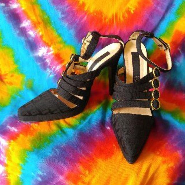 JDERMOSAWK[hOfBG[^[pvXnCq[   t@bV 