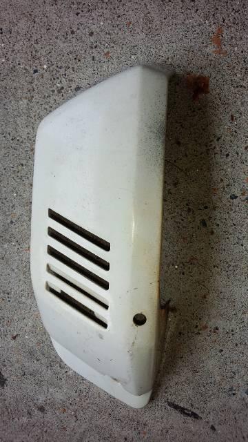 AB07 タクト キャブレターカバー ジャンク < 自動車/バイク AB07 タクト キャブレターカバー ジャンク < 自動車/バイク