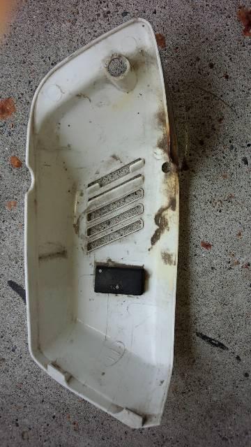 AB07 タクト キャブレターカバー ジャンク < 自動車/バイク AB07 タクト キャブレターカバー ジャンク < 自動車/バイク