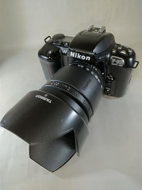 Nikon F-601 + �I�}�P �^������ 28-200mm 