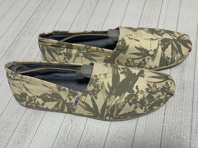 TOMS トムス エスパドリーユ パームツリー柄 アイボリー/カーキ スリッポン メンズ US11 29cm ムラサキスポーツ < 男性ファッション TOMS トムス エスパドリーユ パームツリー柄 アイボリー/カーキ スリッポン メンズ US11 29cm ムラサキスポーツ < 男性ファッションの