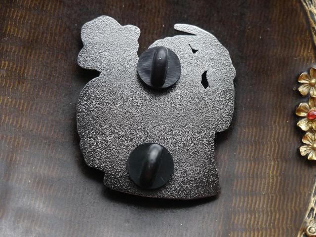 新品 エルム街の悪夢 フレディ・クルーガー ピンブローチ ピンバッジ ピンズ < ホビー  新品 エルム街の悪夢 フレディ・クルーガー ピンブローチ ピンバッジ ピンズ < ホビーの