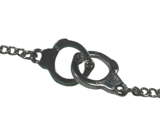 シルバー手錠チャームブレスレット 男女兼用 フリーサイズ ニッケル素材 アジャスター付き < 女性アクセサリー/時計  シルバー手錠チャームブレスレット 男女兼用 フリーサイズ ニッケル素材 アジャスター付き < 女性アクセサリー/時計の