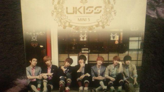 激安!超レア!☆U-KISS/MINI5☆初回限定盤/CD+DVD < タレントグッズ  激安!超レア!☆U-KISS/MINI5☆初回限定盤/CD+DVD  < タレントグッズの