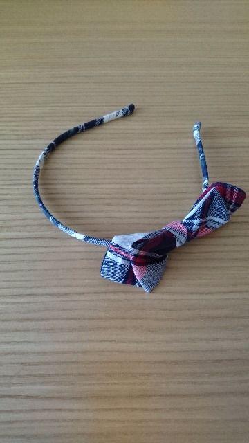 トミーヒルフィガー♪キッズ用カチューシャ☆used美品 < キッズ/ベビー  トミーヒルフィガー♪キッズ用カチューシャ☆used美品 < キッズ/ベビーの