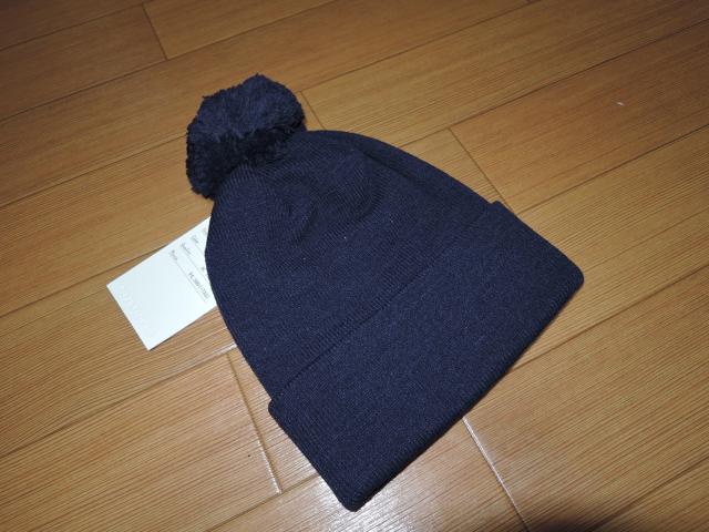 新品PIG&ROOSTERボンボンニットキャップ紺ビーニー < 男性ファッション  新品PIG&ROOSTERボンボンニットキャップ紺ビーニー < 男性ファッションの