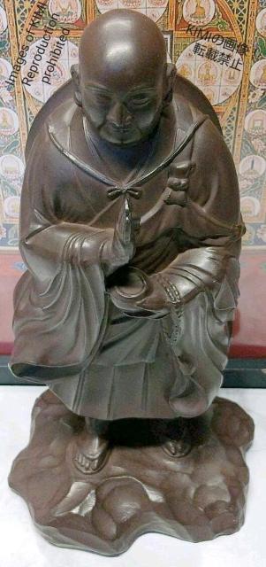 仏像 空海 弘法大師 磐根作 高さ17cm 金属製 御開創大師 仏教美術 < インテリア/ライフ  仏像 空海 弘法大師 磐根作 高さ17cm 金属製 御開創大師 仏教美術 < インテリア/ライフの