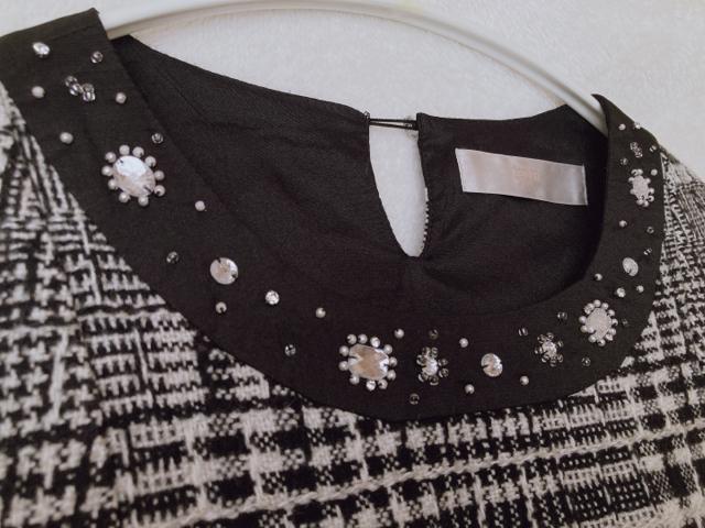 tocoo ツイード ビジュー クリスタル付き ノースリ ワンピース M N2m < 女性ファッション  tocoo ツイード ビジュー クリスタル付き ノースリ ワンピース M N2m < 女性ファッションの