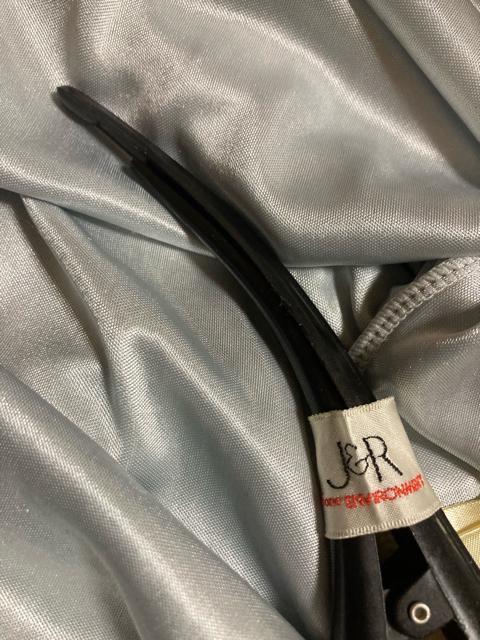1909.未使用☆J&R☆ペチコート☆透け、纏わり付き防止☆光沢ライトグレー < ブランド  1909.未使用☆J&R☆ペチコート☆透け、纏わり付き防止☆光沢ライトグレー < ブランドの