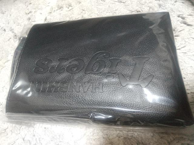 阪神タイガース★スマホショルダーポーチ★未開封品です! < レジャー/スポーツ  阪神タイガース★スマホショルダーポーチ★未開封品です!  < レジャー/スポーツの