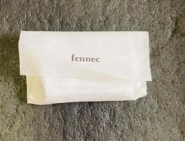 【新品】【韓国現地購入】【正規品】fennec フェネック 財布 カードケース 小銭入れ ハート シルバー < 女性ファッション 【新品】【韓国現地購入】【正規品】fennec フェネック 財布 カードケース 小銭入れ ハート シルバー < 女性ファッションの