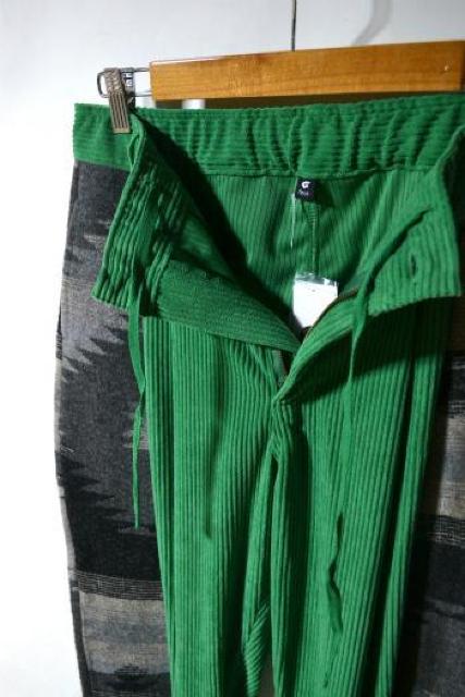 新品 チャイハネ ネティロパンツ 9分丈 グリーン フリーサイズ メンズ ボトムス 秋冬 オルテガ柄 コーデュロイ 刺繍 未使用 < ブランド 新品 チャイハネ ネティロパンツ 9分丈 グリーン フリーサイズ メンズ ボトムス 秋冬 オルテガ柄 コーデュロイ 刺繍 未使用 < ブランドの