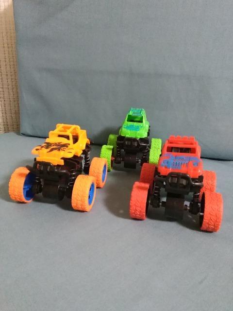 �O���O���O�i�@4WD�@�~�j�o�M�[ �� ��������� 