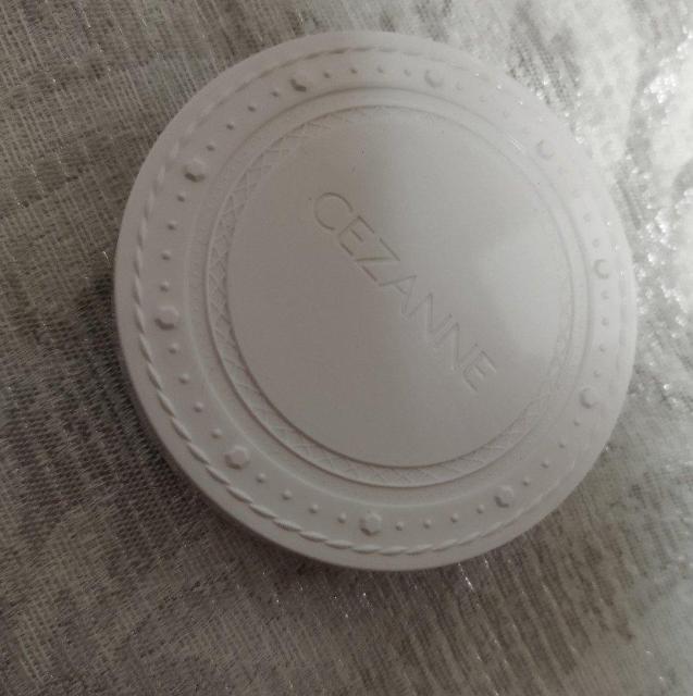 ���ϕi�@�t�F�C�X�p�E�_�[�@UV�J�b�g�@�Z�U���k �� �u�����h�� 