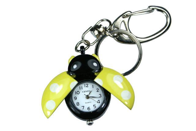 電池新品・てんとう虫キーホルダーウォッチ イエロー 時計 可愛い 懐中 キーリング ナース 看護師 仕事 小型 ポケット 黄色 < 女性アクセサリー/時計  電池新品・てんとう虫キーホルダーウォッチ イエロー 時計 可愛い 懐中 キーリング ナース 看護師 仕事 小型 ポケット 黄色 < 女性アクセサリー/時計の