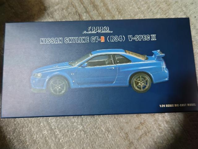 エブロ 1/24 スカイライン R34 GT-R VスペックU ベイサイドブルー < ホビー エブロ 1/24 スカイライン R34 GT-R VスペックU ベイサイドブルー < ホビーの