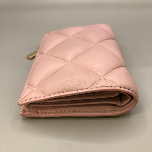 即決 CHARLES&KEITH 二つ折り財布 < ブランド  即決 CHARLES&KEITH 二つ折り財布 < ブランドの