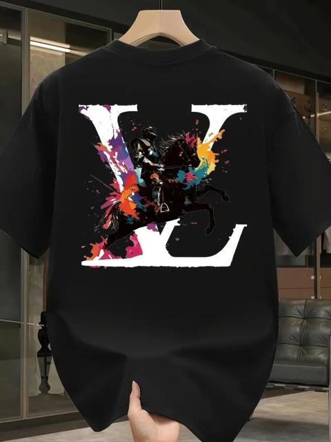超お買い得1490円★メンズ ヘビーウェイト  グラフィックTシャツ - 鮮やかなVロゴ&馬乗りプリント日本サイズXL黒 < 男性ファッション  超お買い得1490円★メンズ ヘビーウェイト  グラフィックTシャツ - 鮮やかなVロゴ&馬乗りプリント日本サイズXL黒  < 男性ファッションの