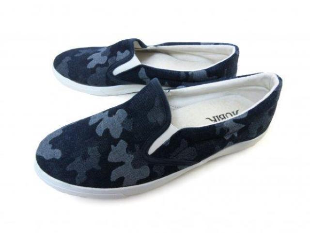 1円~C809新品RUBIKカジュアルスリッポンスニーカーM⇒26a迷彩柄NAVY♂ < 男性ファッション  1円~C809新品RUBIKカジュアルスリッポンスニーカーM⇒26a迷彩柄NAVY♂  < 男性ファッションの