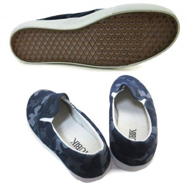 1円~C809新品RUBIKカジュアルスリッポンスニーカーM⇒26a迷彩柄NAVY♂ < 男性ファッション  1円~C809新品RUBIKカジュアルスリッポンスニーカーM⇒26a迷彩柄NAVY♂ < 男性ファッションの