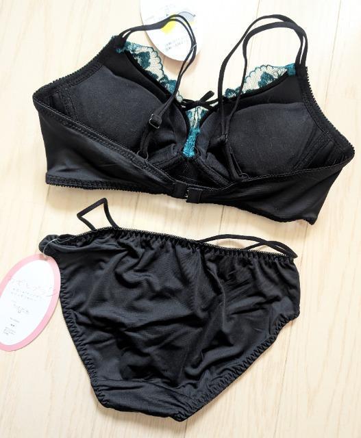 B70/M★ぷるんぷるん盛りあざとブラ★セクシーレースブラジャーショーツセット★送料無料 < 女性ファッション  B70/M★ぷるんぷるん盛りあざとブラ★セクシーレースブラジャーショーツセット★送料無料 < 女性ファッションの