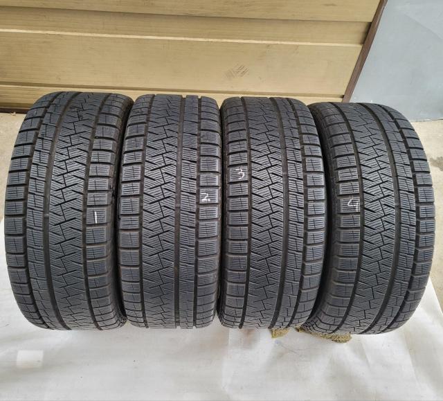 レクサス GS 450h 前期 純正 18インチ8j +45 5穴/114.3スタッドレスタイヤ付き4本セットピレリ ICE ZE < 自動車/バイク レクサス GS 450h 前期 純正 18インチ8j +45 5穴/114.3スタッドレスタイヤ付き4本セットピレリ ICE ZE < 自動車/バイク