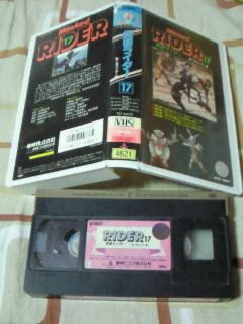 rfI ㉼ʃC_[ 17 V1C_[  CD/DVD/rfI 