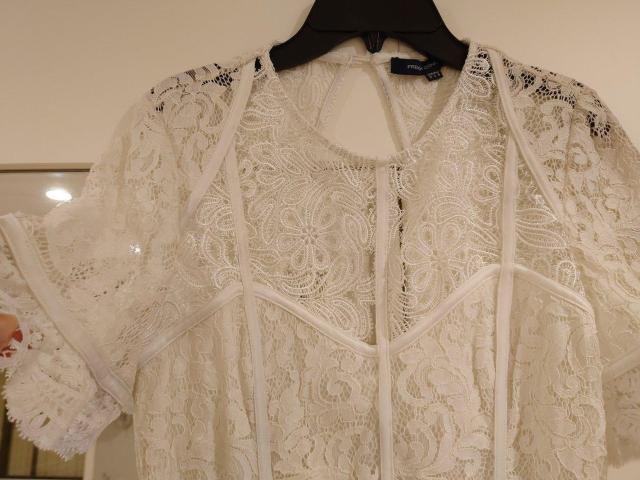 白半袖ミニワンピース カットレース Мサイズ < 女性ファッション  白半袖ミニワンピース カットレース Мサイズ < 女性ファッションの