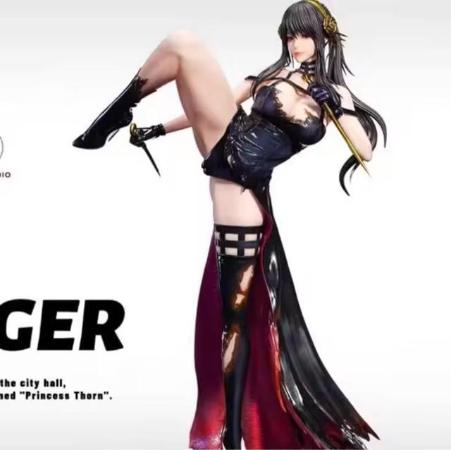 【好評につき】スパイファミリー ヨル・フォージャー フィギュア < ホビー 【好評につき】スパイファミリー ヨル・フォージャー フィギュア < ホビーの