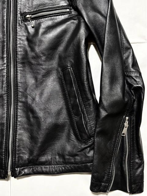 美品 JOURNAL STANDARD ジャーナルスタンダード 定価4万円程 羊革 ラム レザージャケット M シングルライダース < 男性ファッション  美品 JOURNAL STANDARD ジャーナルスタンダード 定価4万円程 羊革 ラム レザージャケット M シングルライダース < 男性ファッションの