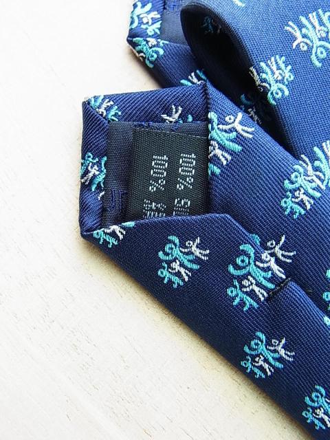 確実正規品 新品同様UNICEF ユニセフ ネクタイ 濃紺 シルク100% < 男性ファッション 確実正規品 新品同様UNICEF ユニセフ ネクタイ 濃紺 シルク100% < 男性ファッションの