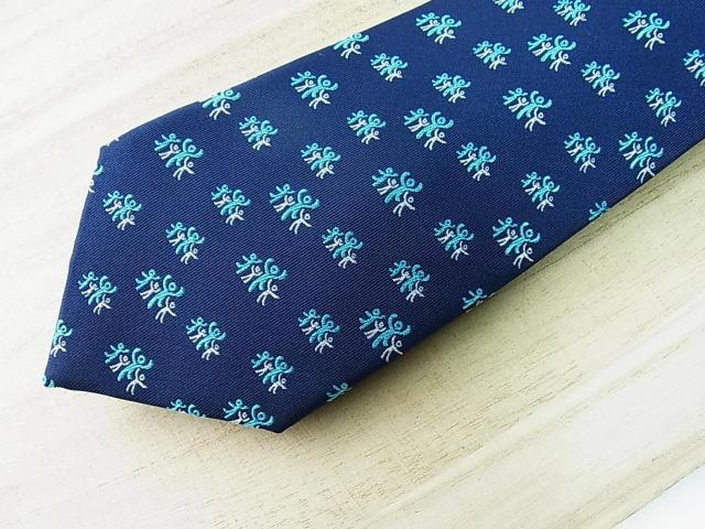 確実正規品 新品同様UNICEF ユニセフ ネクタイ 濃紺 シルク100% < 男性ファッション 確実正規品 新品同様UNICEF ユニセフ ネクタイ 濃紺 シルク100% < 男性ファッションの